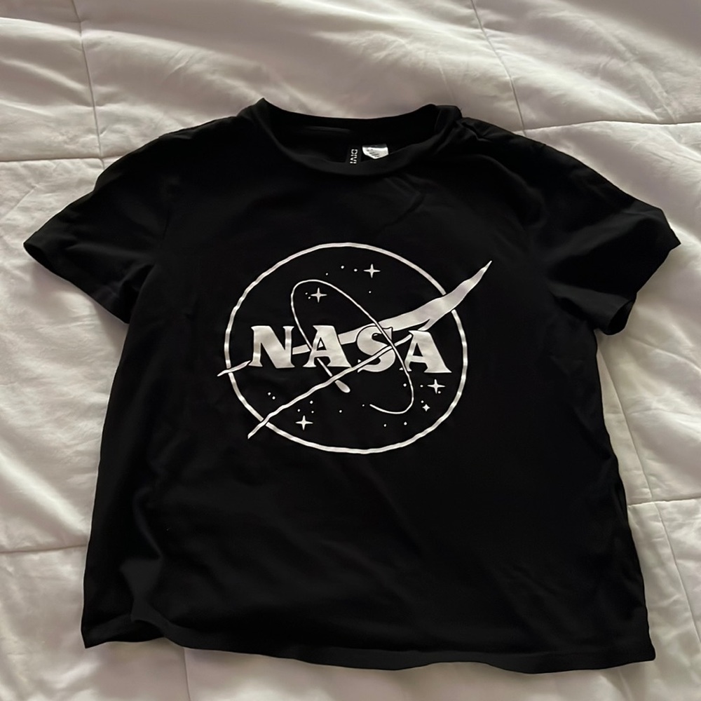 Divided Black Graphic Crop Top Short Sleeve “NASA” Size Small